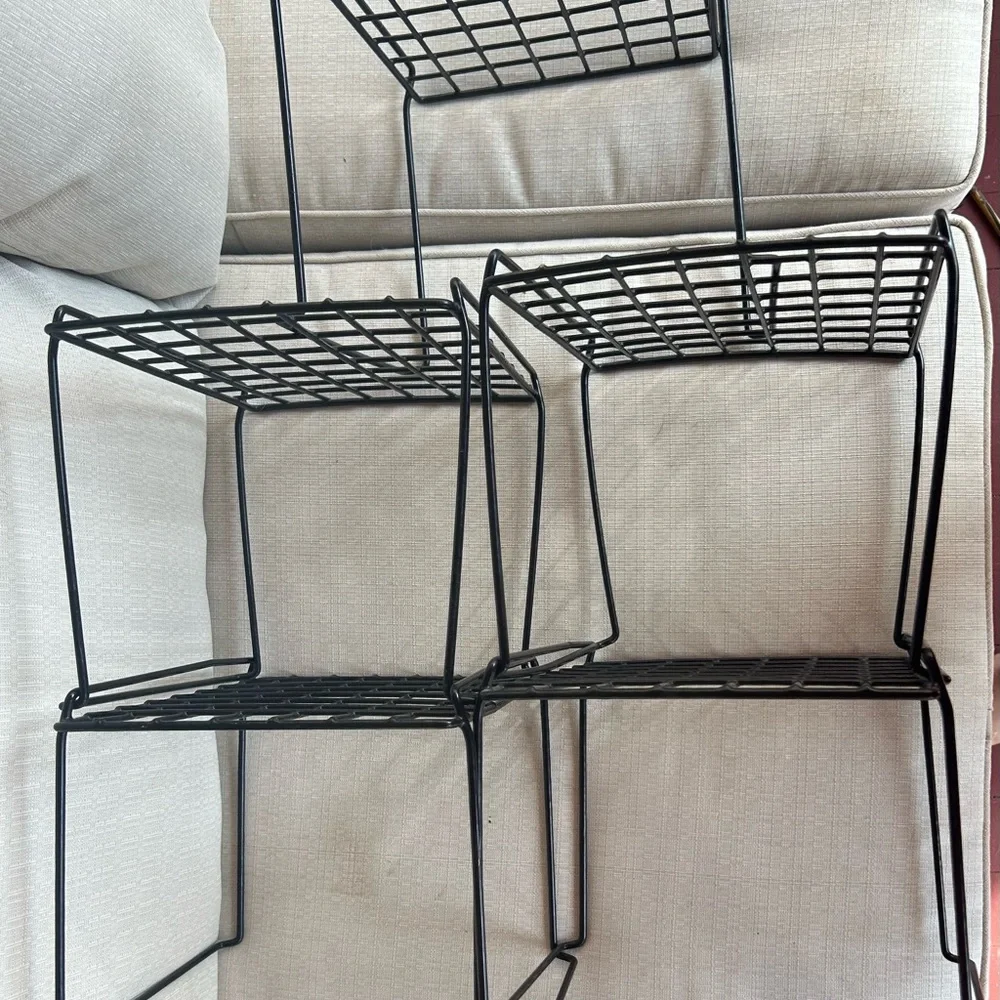 Set of 5 LockerMate Black Coated Metal Storage Racks